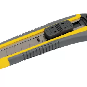 Ніж MASTER TOOL TPR покриття з сегментованим лезом, фіксатор кнопка + 3 леза 18 мм